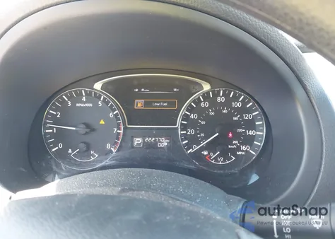 2013 Nissan Altima 2.5 S z USA, uszkodzony, nr VIN 1N4AL3AP0DC204770